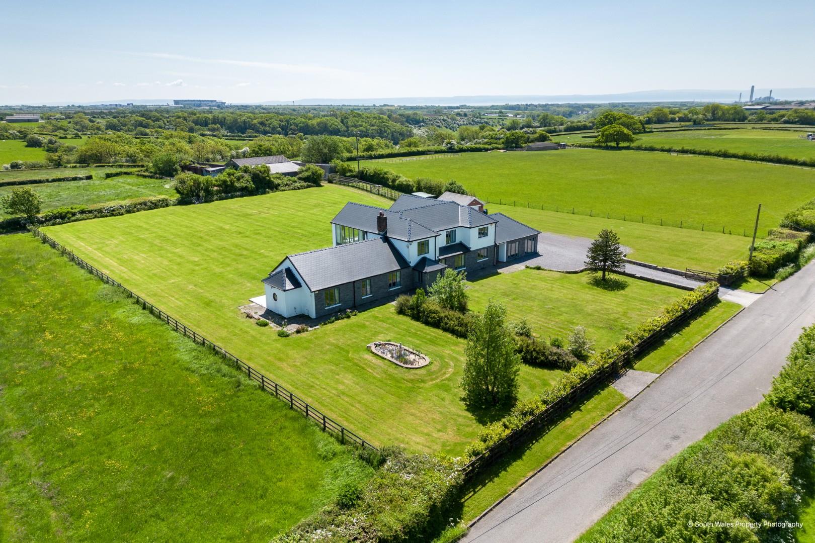 Middle Hill, Nr Llancarfan, Vale Of Glamorgan, CF62 3AD